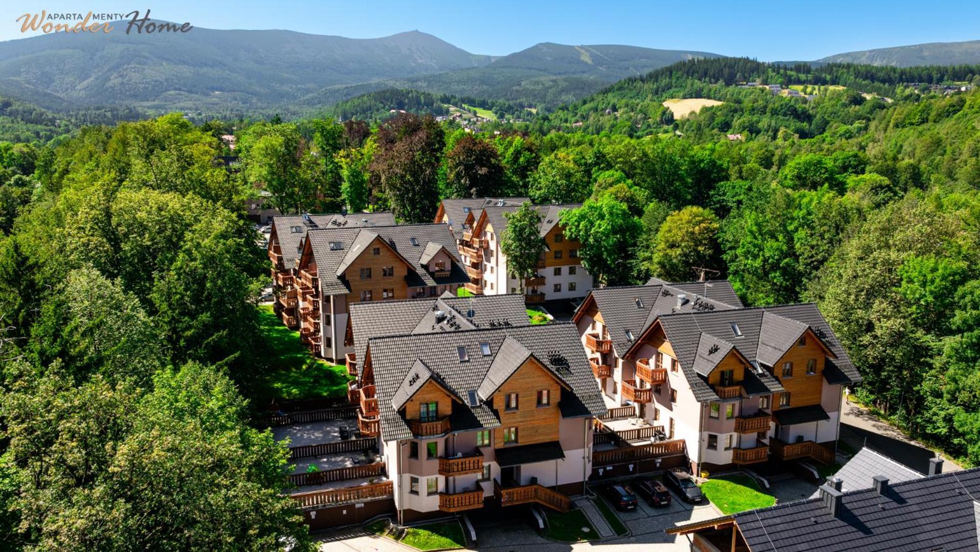 Wonder Home - Apartamenty Z Balkonami Lesny Dom II - W Cichej I Zielonej Czesci Karpacza Bagian luar foto